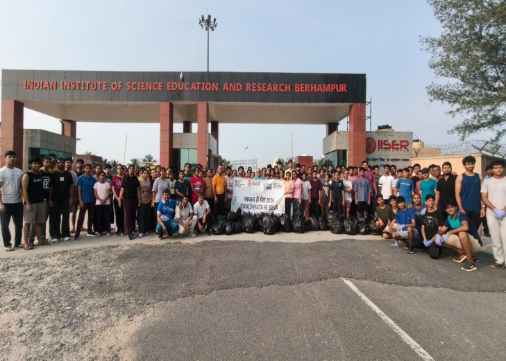 IISER Berhampur Community Participates in “Ek Din, Ek Ghanta, Ek Saath”